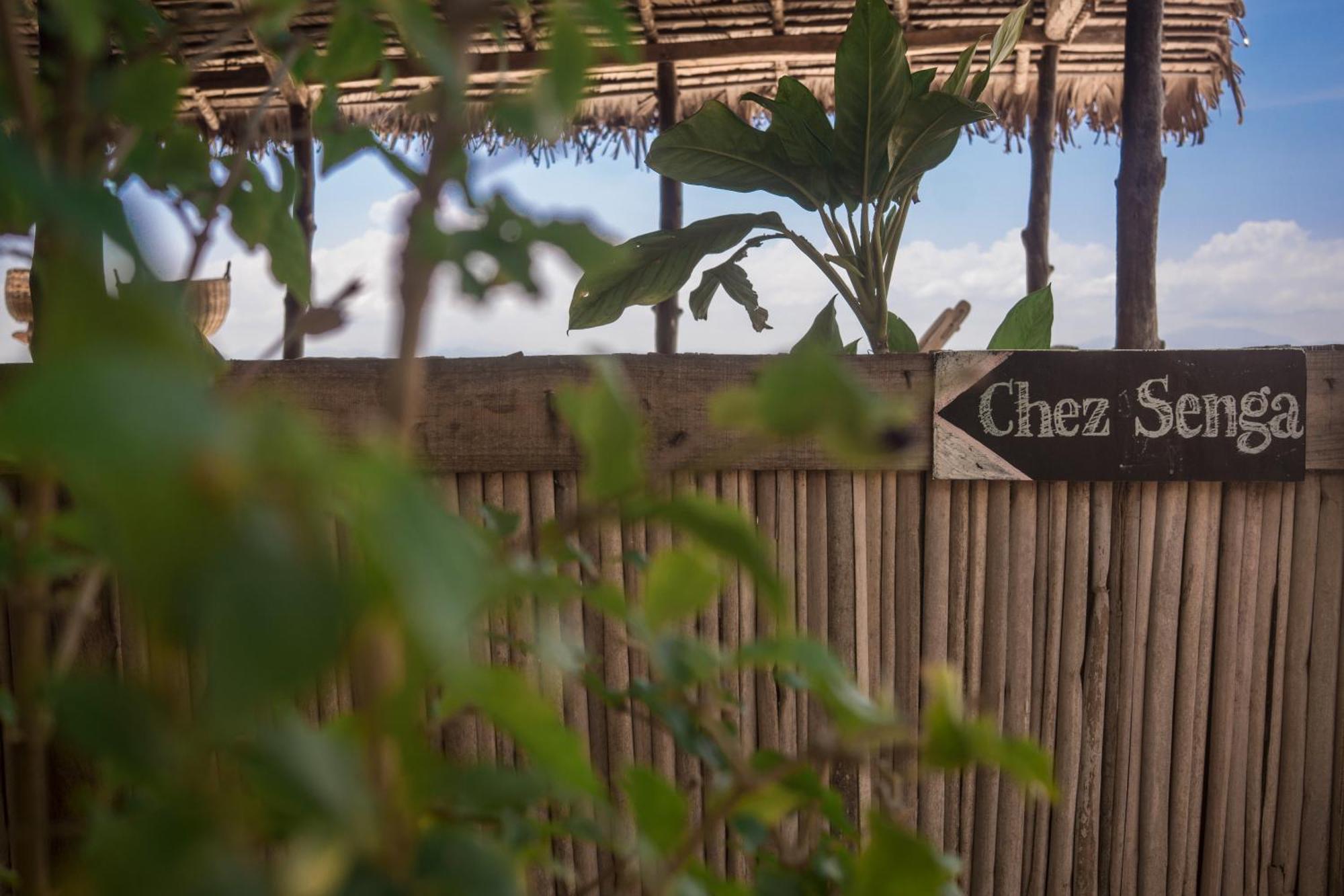 Chez Senga Hotel Madirokely  Bagian luar foto